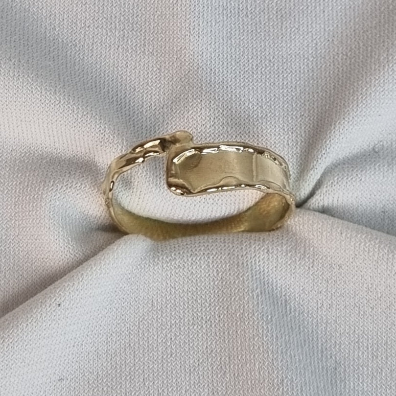 14kt gullhringur No 7