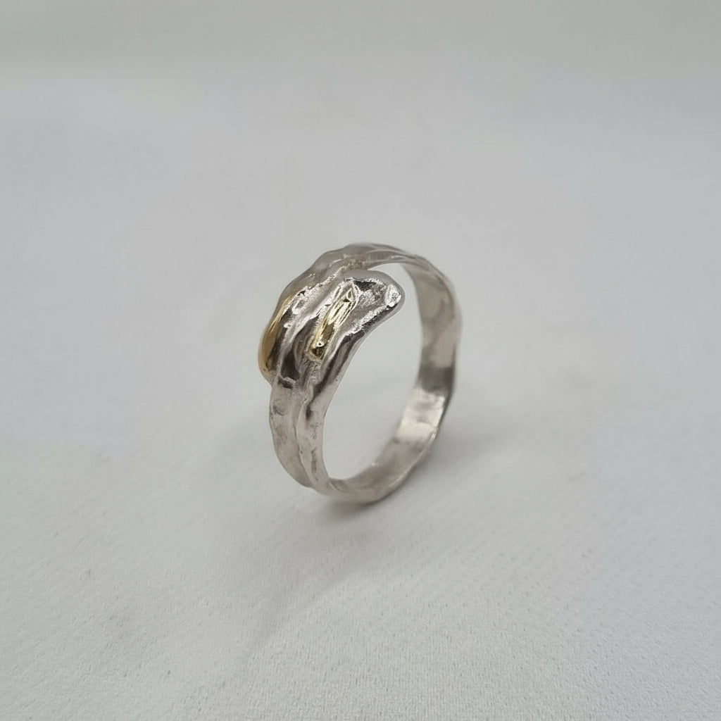 Silfur hringur með 14 kt gulli. No 2