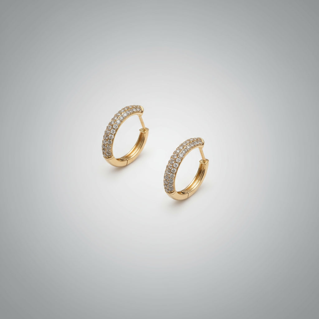 9kt gull eyrnalokkar hringir með zirkon steinum, 2 stærðir.