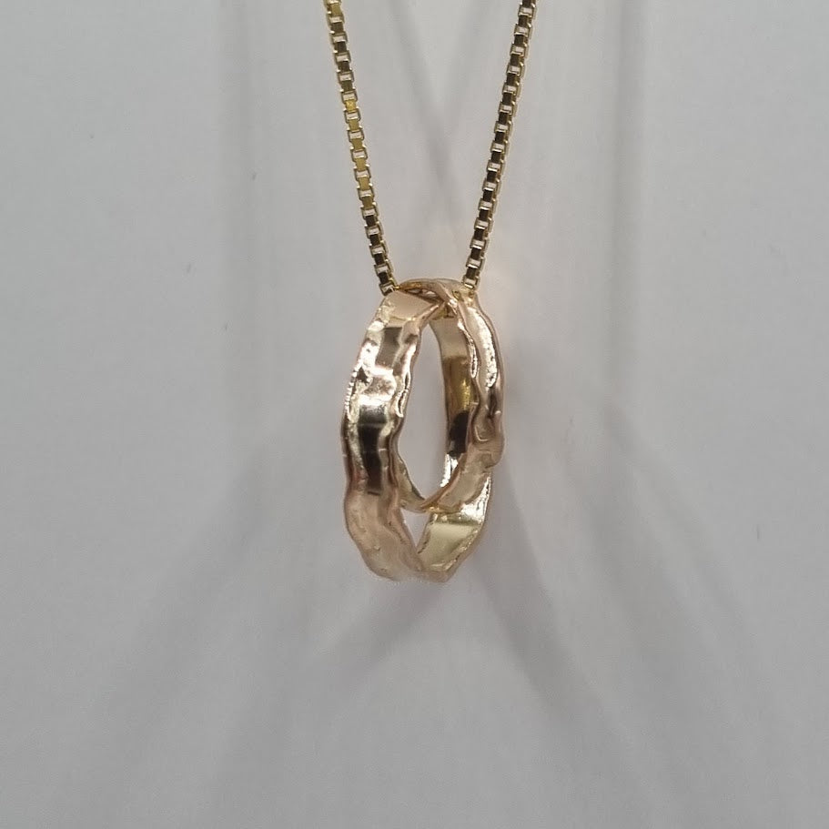 Lukkuhringir hálsmen 14kt gull.