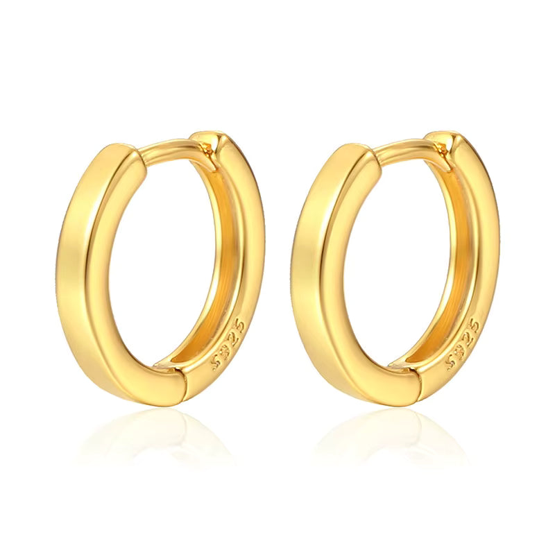 Gullhúðaðir silfur eyrnalokkar hringir sléttir að framan.