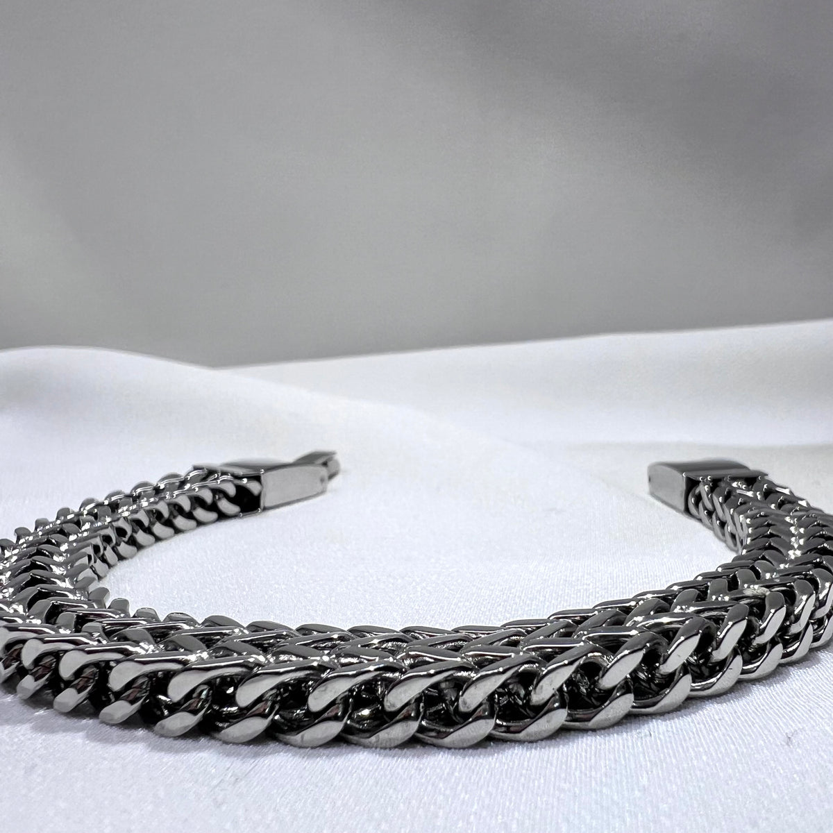 Herra stál armband W-laga