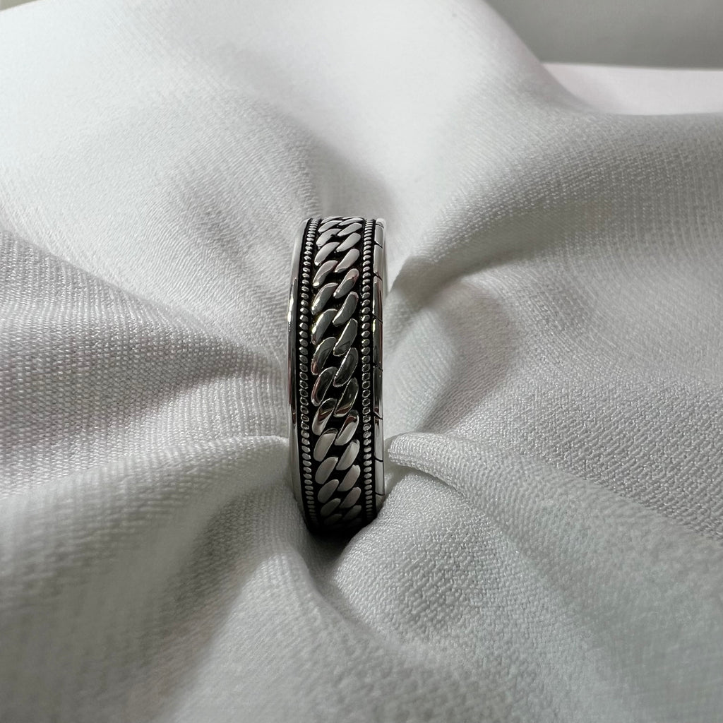 Oxyderaður silfur hringur kaðlamynstur